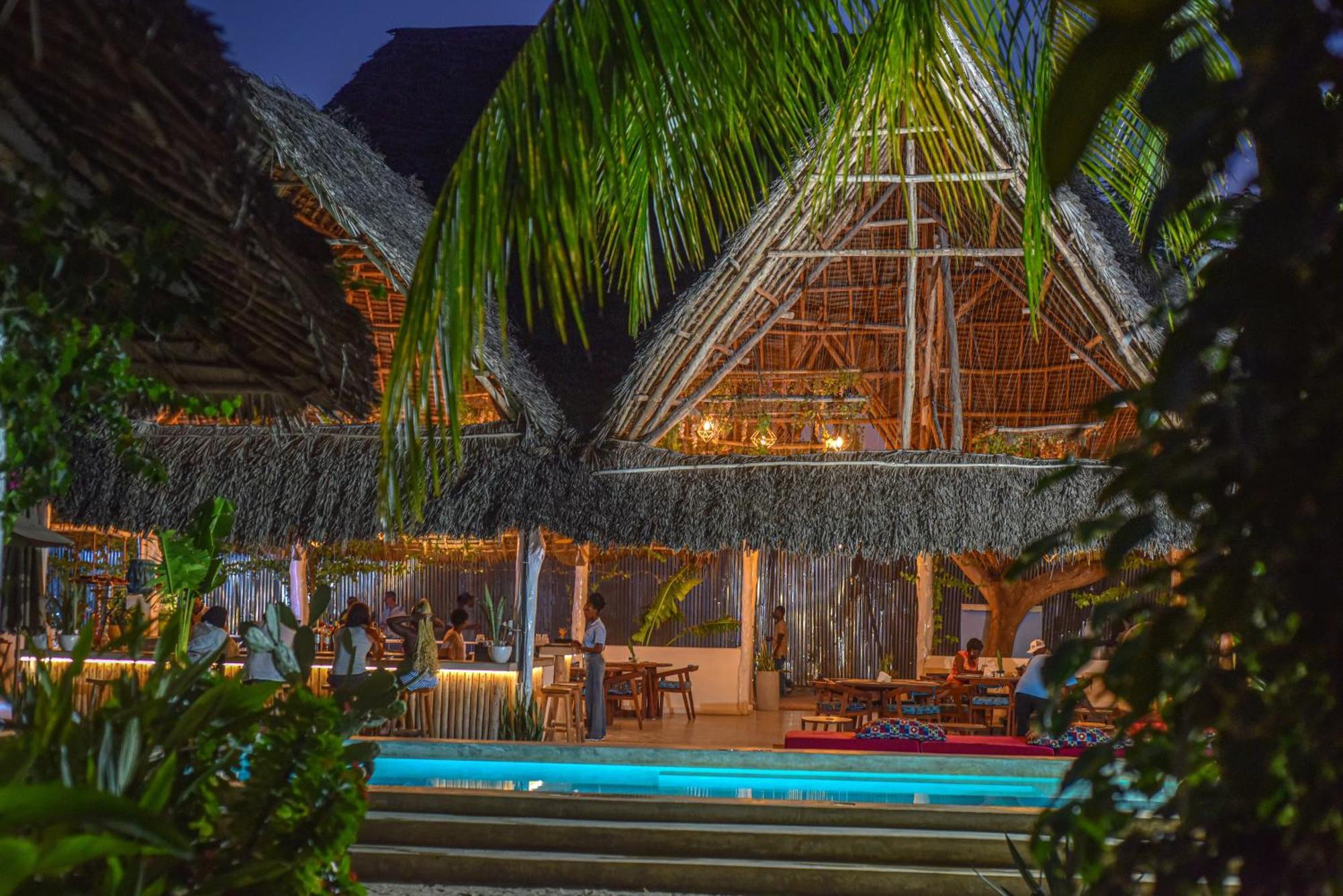 Badolina Bungalows นูงวี ภายนอก รูปภาพ