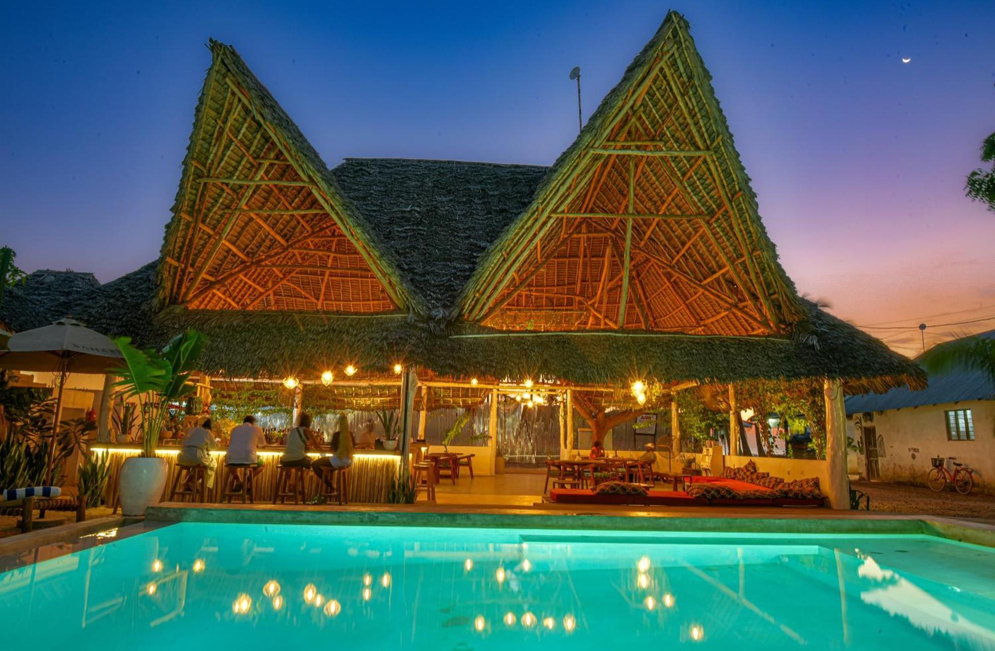 Badolina Bungalows นูงวี ภายนอก รูปภาพ