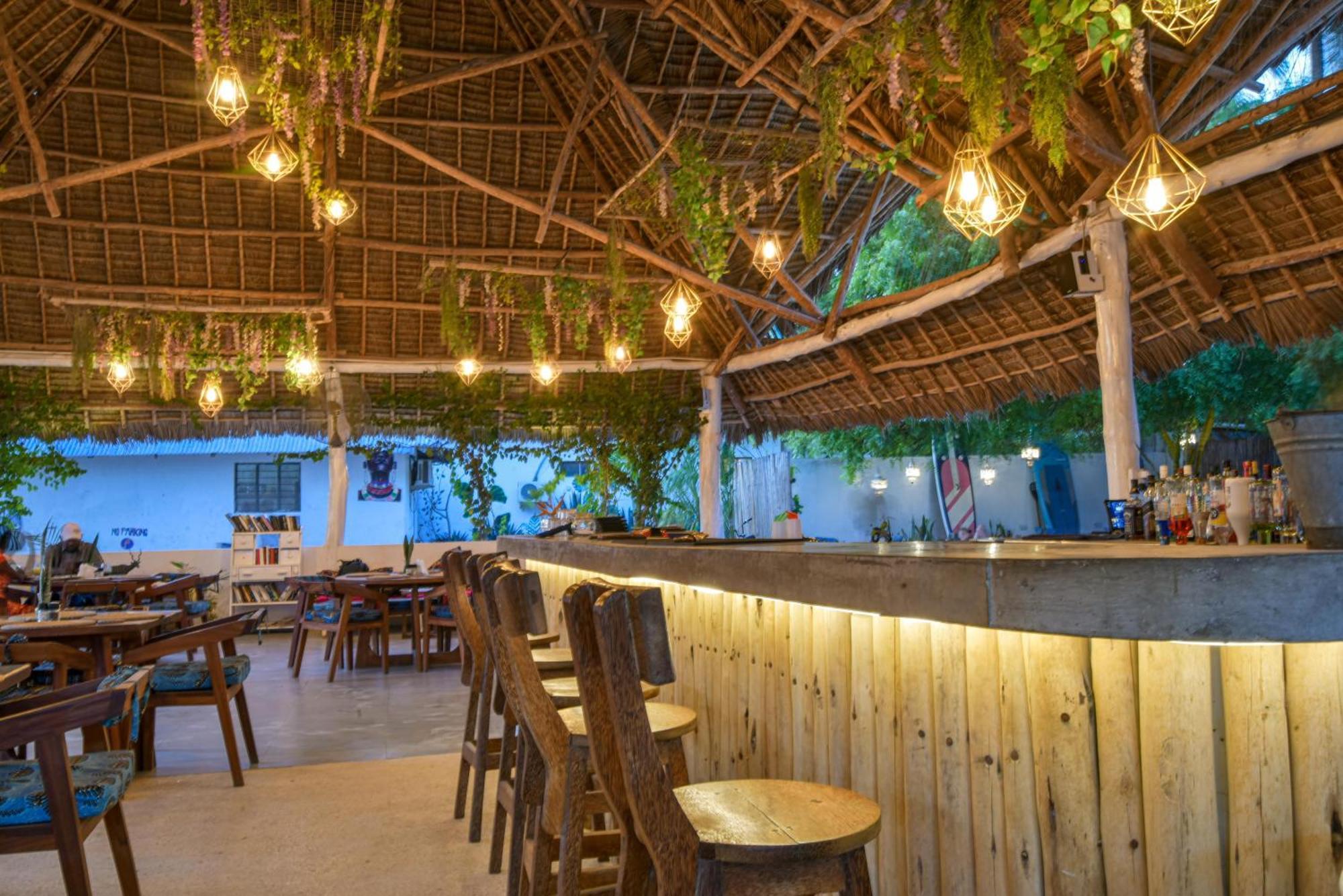 Badolina Bungalows นูงวี ภายนอก รูปภาพ