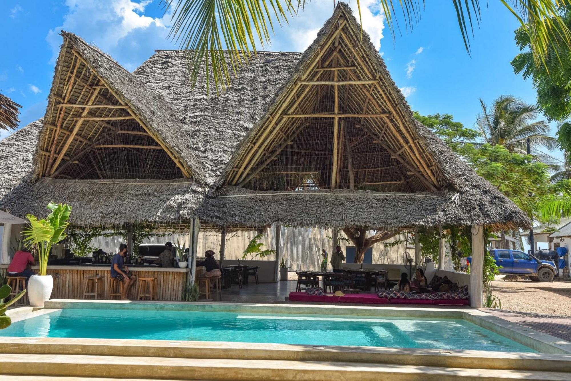 Badolina Bungalows นูงวี ภายนอก รูปภาพ